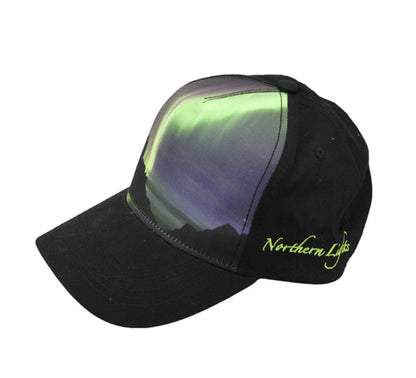 Caps, Northern Lights
